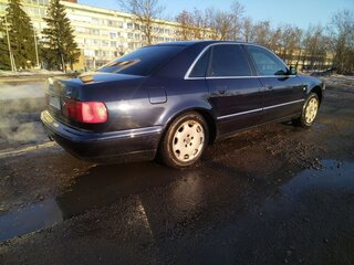 1997 Audi A8 I (D2), синий, 580000 рублей, вид 5
