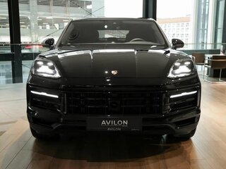 2025 Porsche Cayenne Coupé III Рестайлинг, чёрный, 16500000 рублей, вид 2