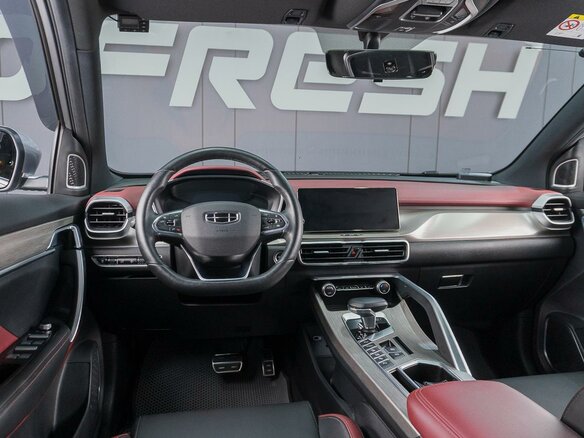 2023 Geely Coolray I, серый, 2099000 рублей - вид 5