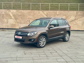 2015 Volkswagen Tiguan I Рестайлинг, коричневый, 1790000 рублей, вид 1