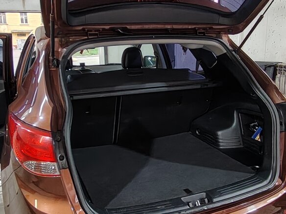 2013 Hyundai ix35 I Рестайлинг, коричневый - вид 11