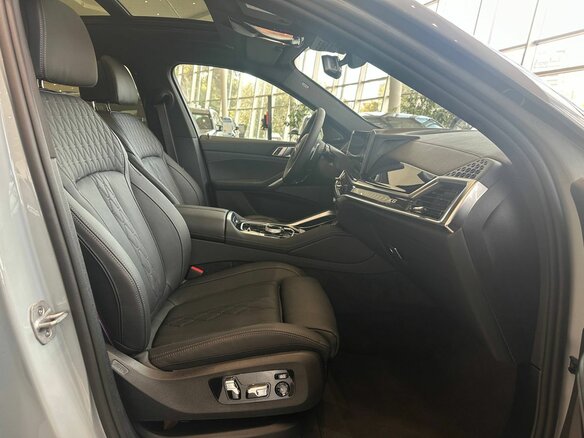 2026 BMW X6 30d III (G06) Рестайлинг, серый, 16100000 рублей - вид 10