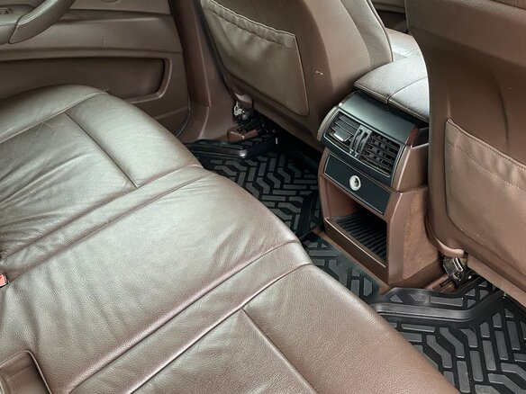 2008 BMW X5 30d II (E70), чёрный, 1300000 рублей - вид 10