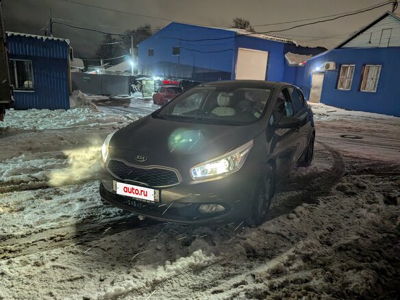 2014 Kia Ceed II, коричневый, 1090000 рублей - вид 4
