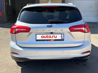 2019 Ford Focus IV, серебристый, 1450000 рублей, вид 3