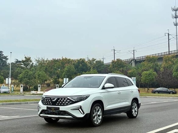 2023 Jetta VS7 I Рестайлинг 1, белый, 1270000 рублей