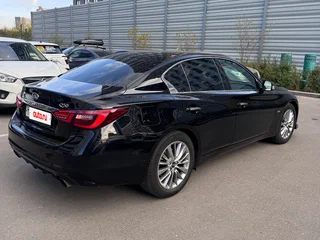 2017 Infiniti Q50 I Рестайлинг, чёрный, 1990000 рублей, вид 4