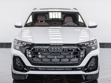 2024 Audi Q8 55 TFSI I (4M) Рестайлинг, белый, 12760000 рублей, вид 2