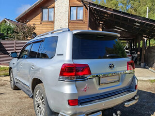 2011 Toyota Land Cruiser 200 Series, серебристый, 4000000 рублей, вид 4
