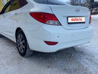 2013 Hyundai Solaris I, белый, 850000 рублей, вид 5