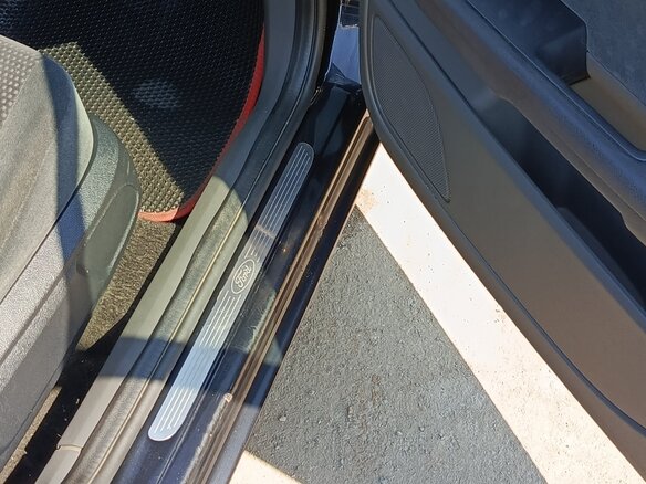 2008 Ford Focus II, чёрный, 390000 рублей - вид 9