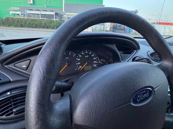 2004 Ford Focus I Рестайлинг, серебристый, 599000 рублей - вид 9