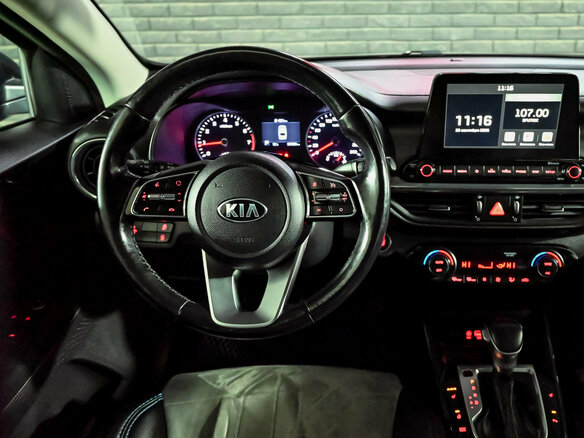 2020 Kia Cerato IV, синий, 1970000 рублей - вид 19