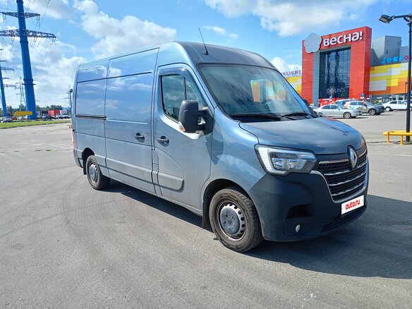 2021 Renault Master, серый, 3200000 рублей - вид 9