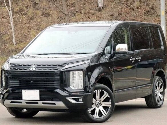 2023 Mitsubishi Delica D:5 I Рестайлинг, чёрный, 3230000 рублей - вид 2