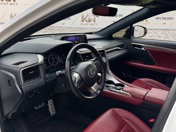2019 Lexus RX 350L IV Рестайлинг, белый, 6500000 рублей - вид 5