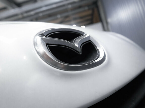 2012 Mazda 3 II (BL) Рестайлинг, белый, 990000 рублей - вид 8