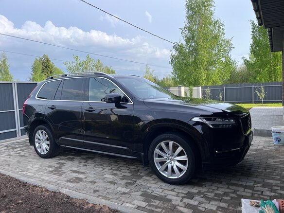 2019 Volvo XC90 II, чёрный, 3429000 рублей - вид 3