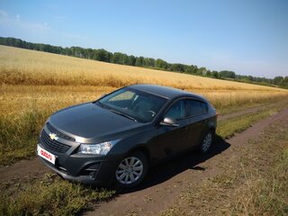 2014 Chevrolet Cruze I Рестайлинг, серый, 800000 рублей, вид 3