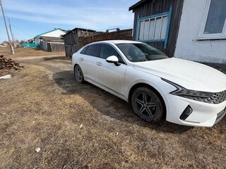 2021 Kia K5 III, белый, 2150000 рублей, вид 2