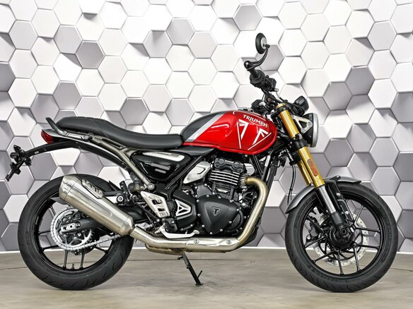 2026 Triumph Speed 400, красный, 655000 рублей - вид 2