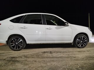 2024 Lada (ВАЗ) Granta I Рестайлинг, белый, 1000000 рублей, вид 3
