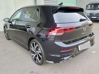 2023 Volkswagen Golf VIII, чёрный, 3500017 рублей, вид 4