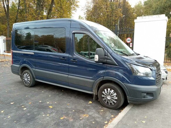 2017 Ford Transit, синий, 2250000 рублей - вид 2