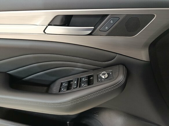 2022 Haval F7 I, белый, 1775000 рублей - вид 11