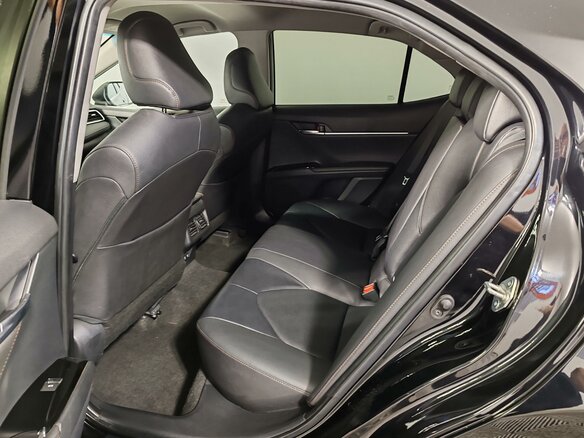 2021 Toyota Camry VIII (XV70), чёрный - вид 10