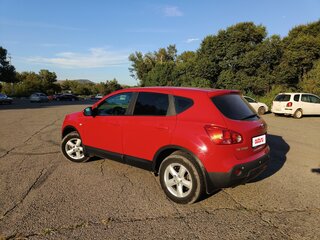 2007 Nissan Qashqai I, красный, 850000 рублей, вид 3