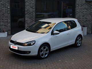 2010 Volkswagen Golf VI, белый, 975000 рублей, вид 1