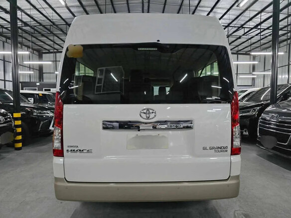 2026 Toyota HiAce H300, белый, 8716479 рублей - вид 4