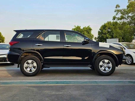 2025 Toyota Fortuner II Рестайлинг, чёрный, 4850000 рублей, вид 3