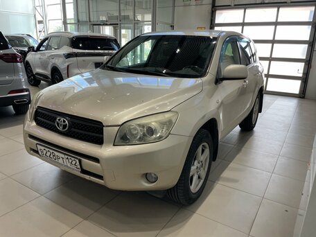 Toyota RAV4 III (XA30)