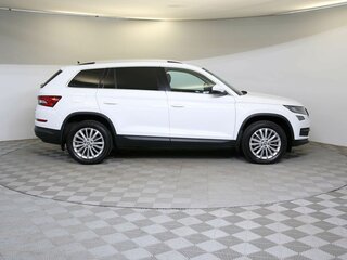 2019 Skoda Kodiaq I, белый, 2899000 рублей, вид 4