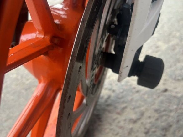 2017 KTM 390 Duke, белый, 450000 рублей - вид 11