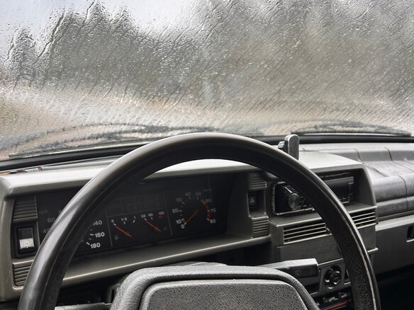 2000 Lada (ВАЗ) 2109, красный, 105000 рублей - вид 9