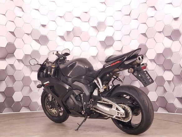 2006 Honda CBR 1000 RR/RA Fireblade, чёрный - вид 7