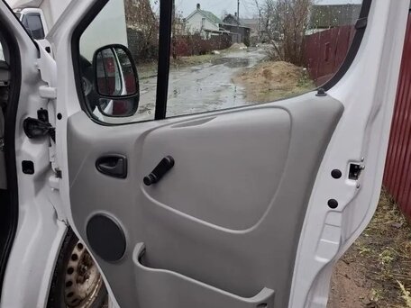 2005 Opel Vivaro, белый, 850000 рублей, вид 3