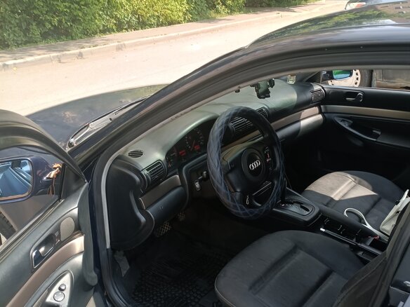 1998 Audi A4 I (B5), синий, 320000 рублей - вид 7
