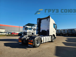 2020 Volvo FH, белый, 8190000 рублей, вид 4