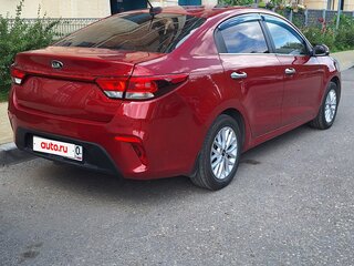2017 Kia Rio IV, красный, 950000 рублей, вид 4