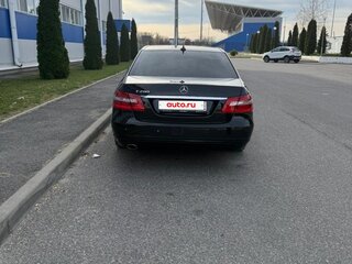 2010 Mercedes-Benz E-Класс 200 5G-Tronic IV (W212, S212, C207), чёрный, 1300000 рублей, вид 3