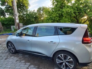 2017 Renault Scenic IV, серый, 2000000 рублей, вид 3