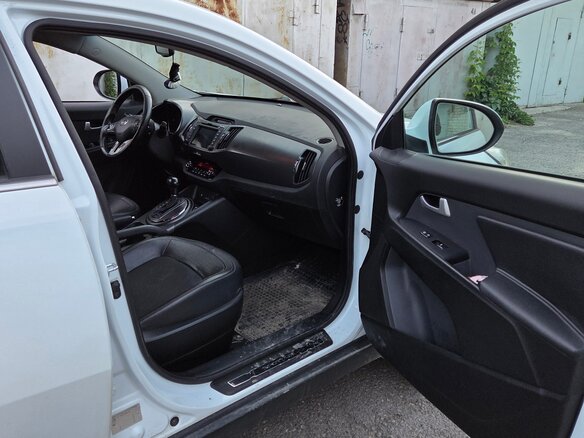 2013 Kia Sportage III, белый, 1150000 рублей - вид 24