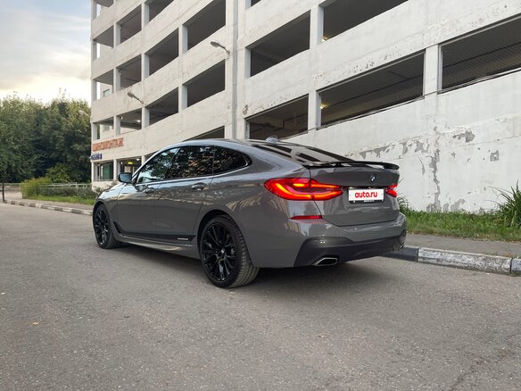 2020 BMW 6 серии Gran Turismo 630i IV (G32) Рестайлинг, серый, 4500000 рублей - вид 5