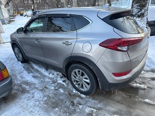 2016 Hyundai Tucson III, бежевый, 2000000 рублей, вид 4