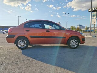 2007 Kia Rio II, оранжевый, 430000 рублей, вид 2