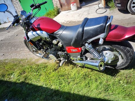 1989 Yamaha V-Max 1200, красный, 280000 рублей, вид 4